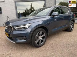 Blauw Gebruikt 2019 Volvo XC40 Inscription SUV | € 31.645 (Eerlijke prijs)