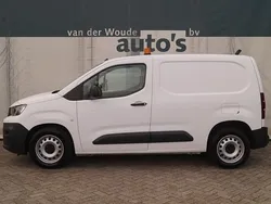 Wit Gebruikt 2021 Peugeot Partner Premium MPV | € 8.900 (Goede deal)