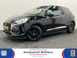 Zwart Gebruikt 2018 DS Automobiles DS3 Performance Hatchback | € 12.945 (Eerlijke prijs)