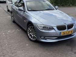 Blauw Gebruikt 2010 BMW 335 Executive Coupé | € 13.500 (Goede deal)