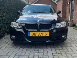 Zwart Gebruikt 2009 BMW 318 Sedan | € 7.999