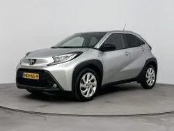 Grijs Gebruikt 2024 Toyota Aygo Pulse Hatchback | € 18.745 (Eerlijke prijs)