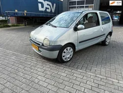 Grijs Gebruikt 2003 Renault Twingo Expression Hatchback | € 999 (Eerlijke prijs)