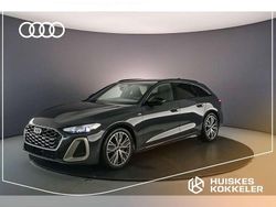 Grijs Gebruikt 2024 Audi A5 Edition .1 Coupé | € 59.900 (Super prijs)