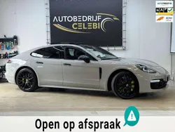 Grijs, metallic lak Gebruikt 2017 Porsche Panamera Sport Sedan | € 59.949 (Eerlijke prijs)