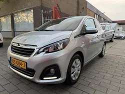 Grijs Gebruikt 2016 Peugeot 108 Active Hatchback | € 8.750 (Eerlijke prijs)
