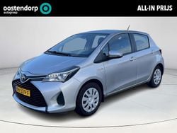 Grijs Gebruikt 2017 Toyota Yaris Hybrid Hatchback | € 13.400 (Eerlijke prijs)