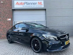 Zwart, metallic lak Gebruikt 2016 Mercedes CLA180 AMG Sedan | € 12.944 (Goede deal)