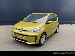 Geel Gebruikt 2017 VW up! move up! Hatchback | € 9.950 (Eerlijke prijs)