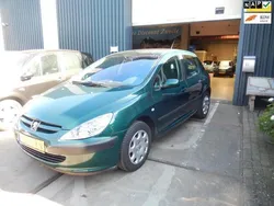 Groen Gebruikt 2004 Peugeot 307 Hatchback | € 1.699 (Eerlijke prijs)