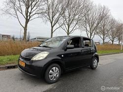 Zwart Gebruikt 2006 Daihatsu Sirion Hatchback | € 1.450 (Eerlijke prijs)