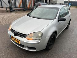 Gebruikt 2004 VW Golf V | € 650 (Goede deal)