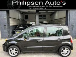 Zwart, metallic lak Gebruikt 2006 Renault Modus MPV | € 2.750 (Iets duurder)