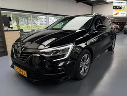 Zwart Gebruikt 2021 Renault Mégane GrandTour Intens Stationwagen | € 17.900 (Eerlijke prijs)