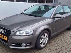 Grijs Gebruikt 2013 Audi A3 Advanced Hatchback | € 5.900 (Super prijs)