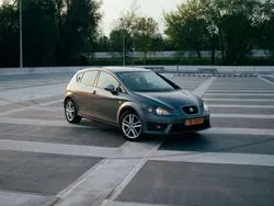 Grijs Gebruikt 2012 Seat Leon Copa MPV | € 7.200 (Goede deal)