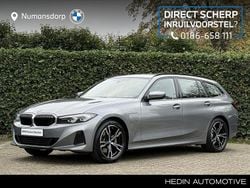 Grijs Gebruikt 2023 BMW 320e Shadowline Stationwagen | € 35.895 (Goede deal)