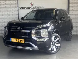 Zwart Nieuw 2025 Mitsubishi Outlander P-HEV Instyle SUV | € 60.990 (Eerlijke prijs)