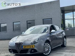 Grijs Gebruikt 2012 Alfa Romeo Giulietta Distinctive Hatchback | € 4.999 (Eerlijke prijs)