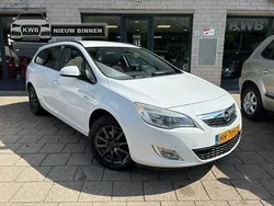 Wit Gebruikt 2011 Opel Astra Cosmo Stationwagen | € 3.500 (Eerlijke prijs)
