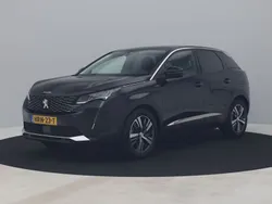 Zwart Gebruikt 2021 Peugeot 3008 Allure SUV | € 24.400 (Goede deal)