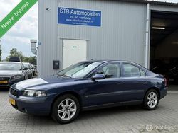 Blauw Gebruikt 2001 Volvo S60 Sedan | € 2.499 (Eerlijke prijs)
