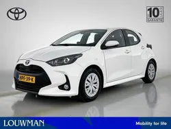 Wit Gebruikt 2024 Toyota Yaris Active Hatchback | € 23.445 (Eerlijke prijs)