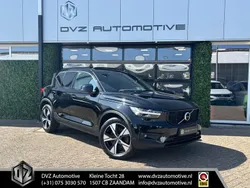 Zwart Gebruikt 2022 Volvo XC40 R-Design SUV | € 32.950 (Eerlijke prijs)