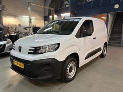 Wit Gebruikt 2024 Peugeot Partner S Van | € 16.750 (Eerlijke prijs)