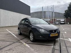 Grijs Gebruikt 2011 Seat Ibiza ST Copa Stationwagen | € 2.000 (Goede deal)