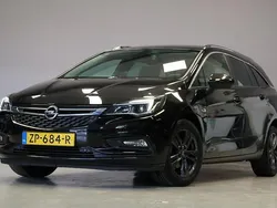 Zwart Gebruikt 2019 Opel Astra Edition Stationwagen | € 10.445 (Eerlijke prijs)