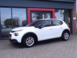Wit Gebruikt 2017 Citroën C3 Feel Hatchback | € 11.950 (Eerlijke prijs)