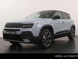 Grijs Nieuw 2025 Jeep Avenger EV Summit SUV | € 41.694 (Eerlijke prijs)