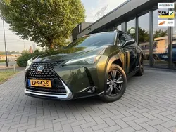 Groen Gebruikt 2019 Lexus UX 250h SUV | € 24.499 (Iets duurder)