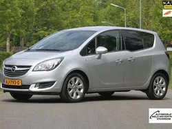 Zilver Gebruikt 2016 Opel Meriva Cosmo MPV | € 8.750 (Goede deal)