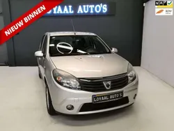 Grijs Gebruikt 2011 Dacia Sandero Hatchback | € 4.499 (Eerlijke prijs)