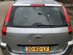 Grijs Gebruikt 2005 Ford Fusion Style MPV | € 700 (Goede deal)