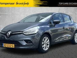Titaniumgrijs Gebruikt 2019 Renault Clio IV Intens Hatchback | € 12.950 (Eerlijke prijs)