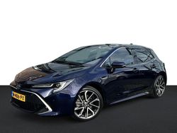 Blauw (metallic) Gebruikt 2021 Toyota Corolla Executive Hatchback | € 25.495 (Goede deal)