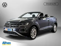 Grijs Gebruikt 2024 VW T-Roc Cabriolet Style Cabriolet | € 39.995 (Eerlijke prijs)