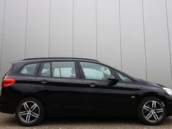 Zwart Gebruikt 2018 BMW 218 Gran Tourer Sport Line MPV | € 15.990 (Eerlijke prijs)