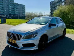 Grijs Gebruikt 2013 Mercedes A180 Ambition Hatchback | € 11.950 (Eerlijke prijs)