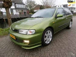 Groen, metallic lak Gebruikt 1998 Nissan Almera Hatchback | € 2.995