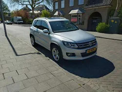 Zilver Gebruikt 2015 VW Tiguan R-line Edition SUV | € 17.000 (Goede deal)