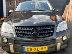 Bruin Gebruikt 2007 Mercedes ML63 AMG AMG SUV | € 23.900 (Duur)
