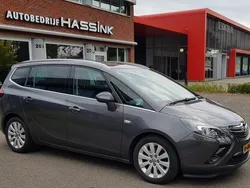 Grijs, metallic lak Gebruikt 2012 Opel Zafira Tourer MPV | € 8.900 (Iets duurder)