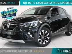 Zwart, metallic lak Gebruikt 2024 Renault Captur Techno SUV | € 29.240 (Iets duurder)