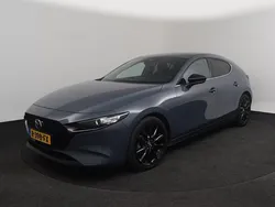 Polymetal gray (grijs metallic) Gebruikt 2022 Mazda 3 Sportive Hatchback | € 24.850 (Eerlijke prijs)