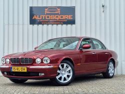 Rood Gebruikt 2005 Jaguar XJ Executive Sedan | € 6.950