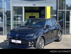 Zwart, metallic lak Nieuw 2025 Renault R5 Evolution Hatchback | € 28.940